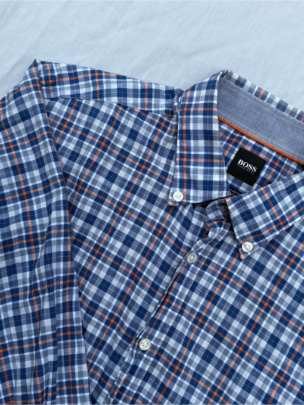 BOSS Hugo Men’s Blue & Orange Plaid Button-Down Shirt size Large